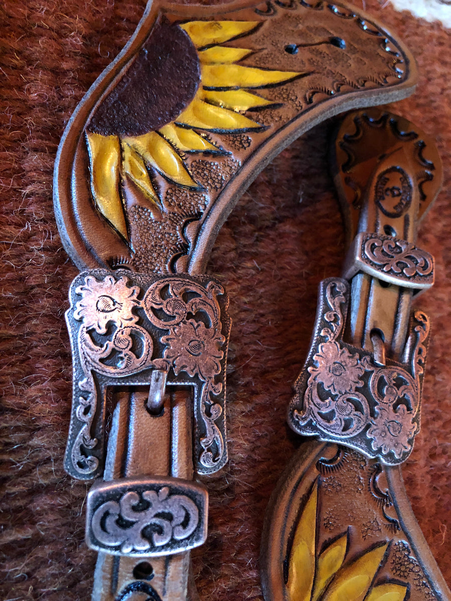 Elegant Sunflower Spurs for the Discerning Rider