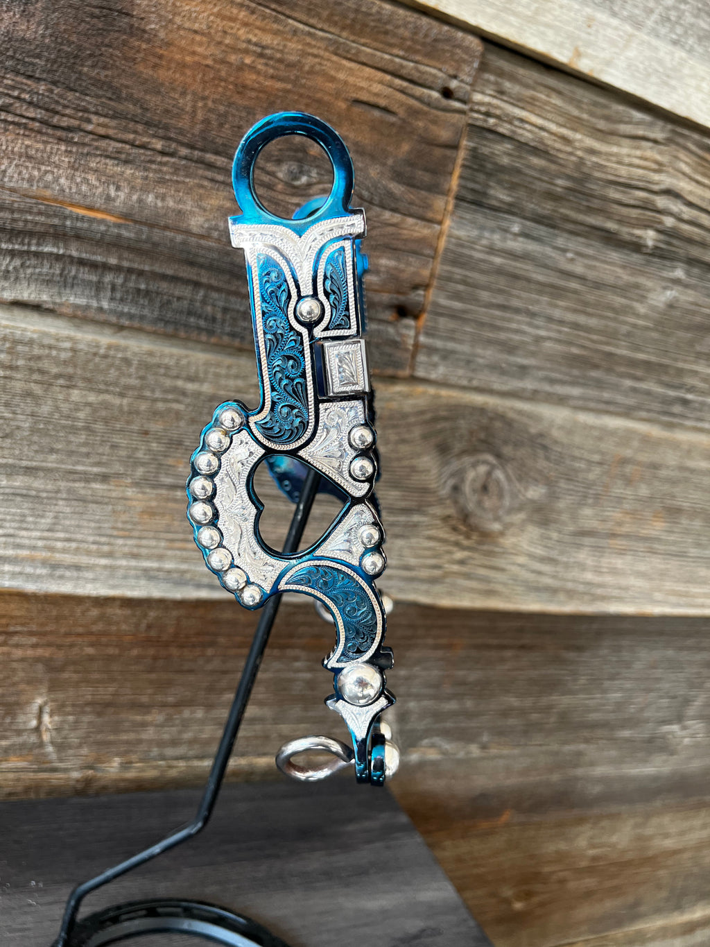 Classy Concho Blued Heart Shank Bit w/Cowhorse Mouthpiece