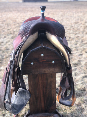 15 1/2” Vic Bennett Cutting Saddle